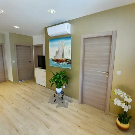 Cambi Lux Apartment Otok (Split-Dalmatia)