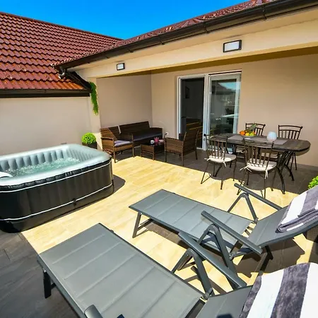 Cambi Lux Apartment